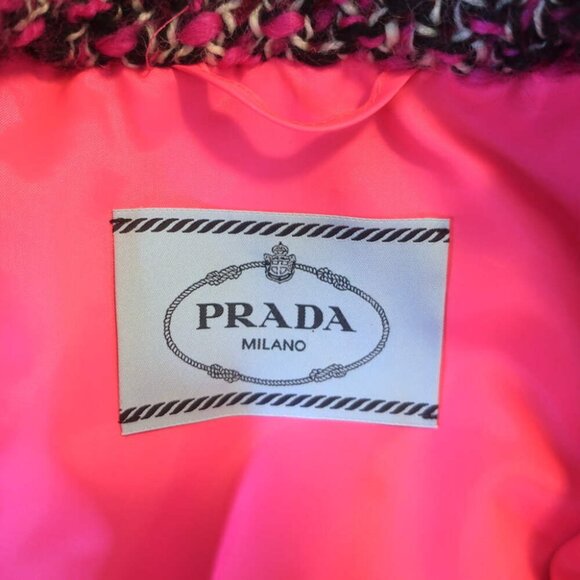 Prada Short Sleeve Tweed Puffer Jacket Pink Wool-Blend Size 38 - Picture 7 of 11